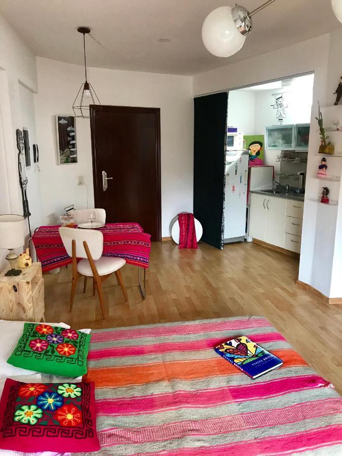 Plaza Con Sillon Cama Apartment Buenos Aires